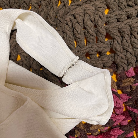 Aya Muse lace-up long sleeve bodysuit - Picture 3 of 10